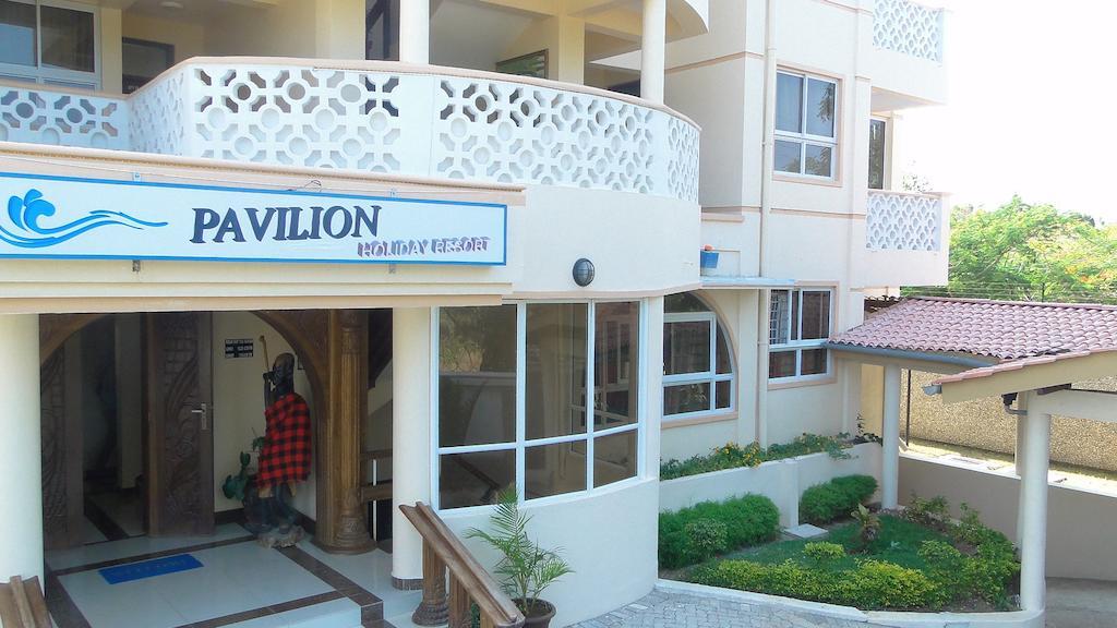 Pavilion Holiday Resort Bamburi Esterno foto