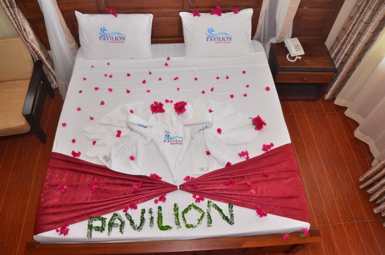 Pavilion Holiday Resort Bamburi Esterno foto